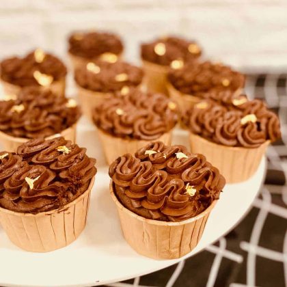 flourless chocolate cupcakes1