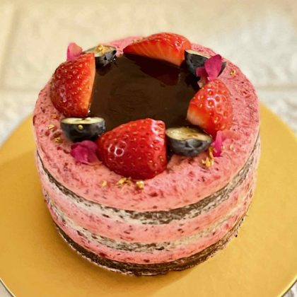 bento dark choc raspberry cake3